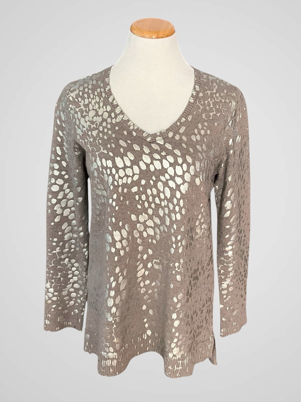 Chico’s V-Neck Taupe and Silver Foil Animal Print Pullover Sweater